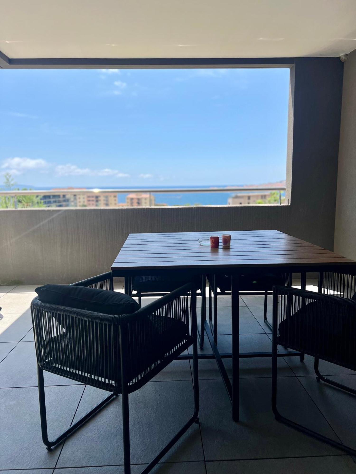 T2 Ajaccio Vue Mer Exterior foto